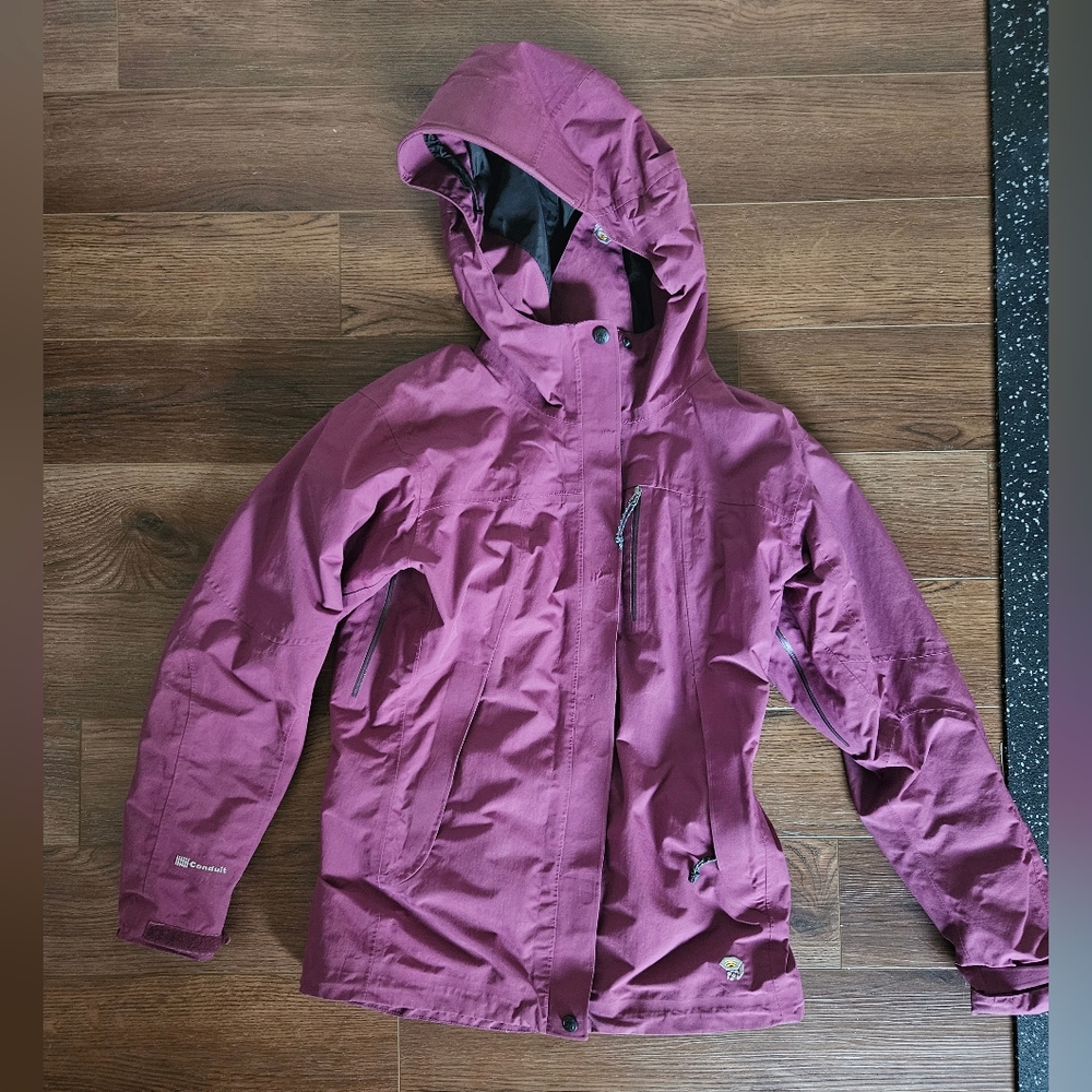 Mountain Hardwear Women's Jacket in Purple